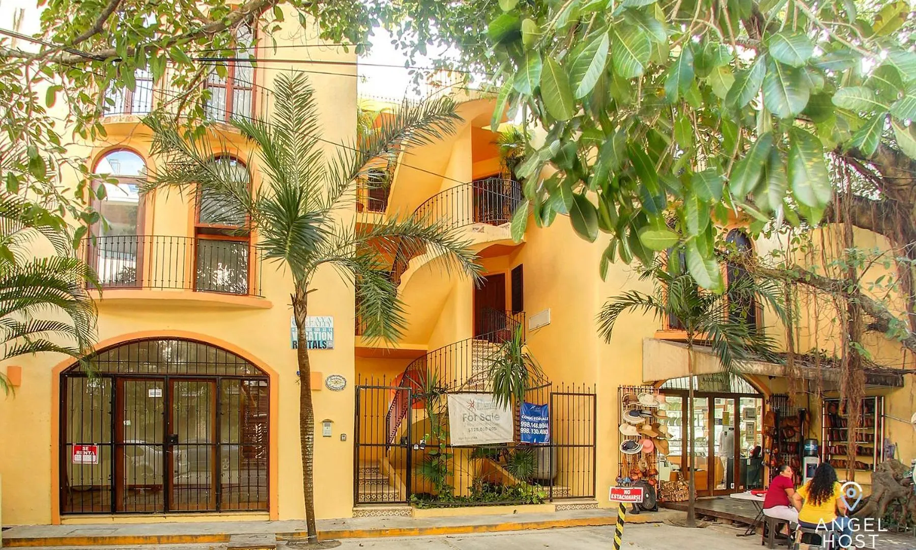 Holiday home Steps To 5Th Ave Pool Onsite & Walk To Beach Playa del Carmen