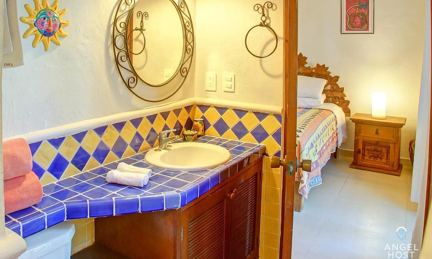 Steps To 5Th Ave Pool Onsite & Walk To Beach Playa del Carmen Holiday home